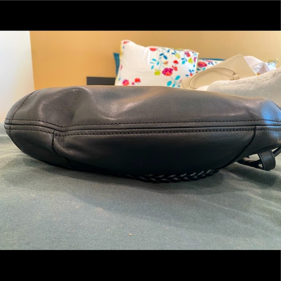 Black Leather Cole Haan Shoulder Bag - Picture 4 of 5
